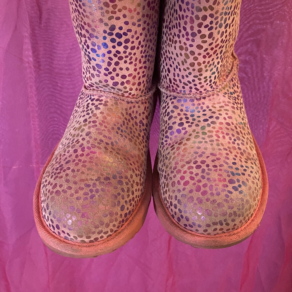 Girls Ugg Boots size 5